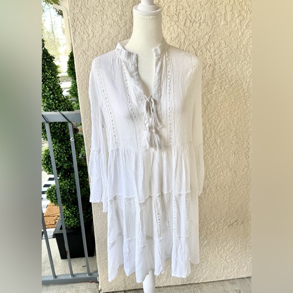 Turks and Caicos Women’s Size Medium White Beach Tassel Coastal Coverup Dress